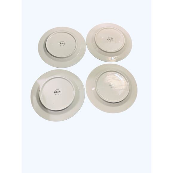 4 GIBSON HOUSEWARES 7 5/8" Salad Plates With Santa In Center & Holly On Edge - Picture 4 of 9